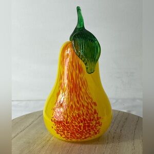 Royal Gallery Glass Pear 1998 Made In Czech Republic Federated Department Stores